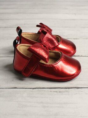Target Baby Girl's Red Mary Jane Dress Shoes Size 3-6 Months Bows Metallic